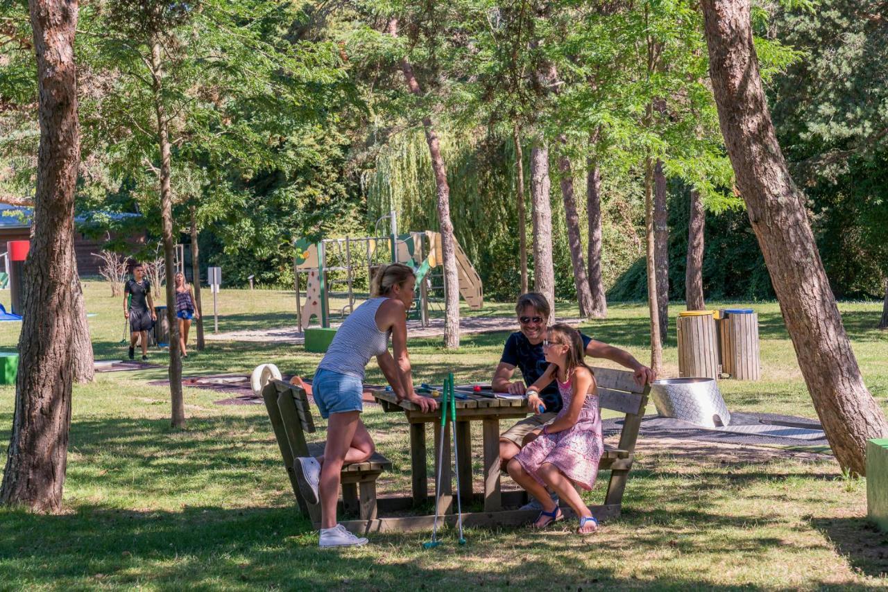 فندق Nantes Camping Le Petit Port المظهر الخارجي الصورة